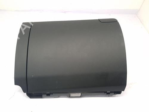 Used Glove box SKODA SUPERB III Estate (3V5) 2.0 TDI (150 hp) 31841813