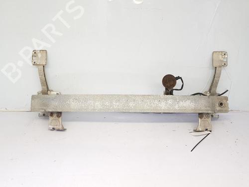 Used Front bumper reinforcement Front bumper reinforcement CITROËN C4 CACTUS 1.6 BlueHDi 100 (99 hp) 40499198 40499198