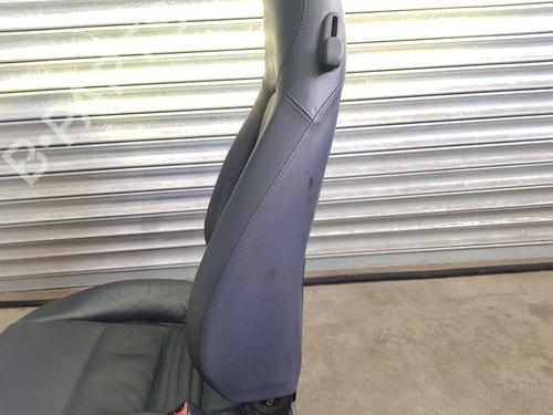 Right front seat PORSCHE BOXSTER (986) 2.7 | BP29900676C16