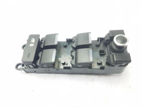Used Right front window switch Right front window switch LAND ROVER RANGE ROVER VELAR (L560) 2.0 D200 MHEV 4x4 (204 hp) 34142240 34142240