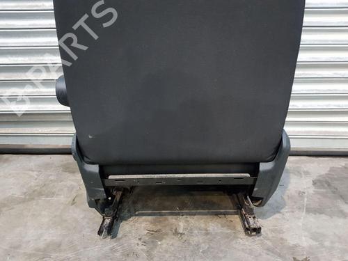Right front seat VW CRAFTER Van (SY_, SX_) | BP30948749C16 - Image 15