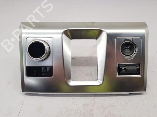 shift-knob-jaguar-f-pace-x761-2015-33295931 main image