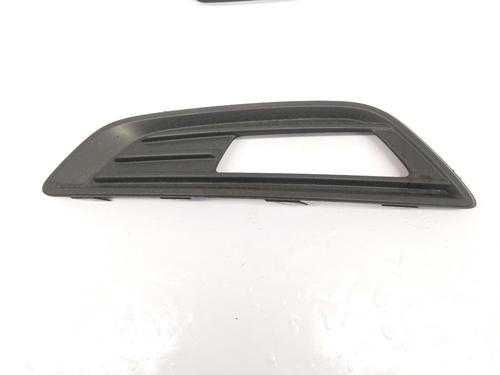 Right front fog light FORD FOCUS III 1.5 TDCi | BP27392526C31 