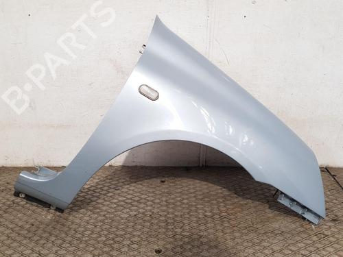 Used Right front fenders RENAULT CLIO II (BB_, CB_) 1.2 16V (BB05, BB0W, BB11, BB27, BB2T, BB2U, BB2V, CB05,... (75 hp) 28501004