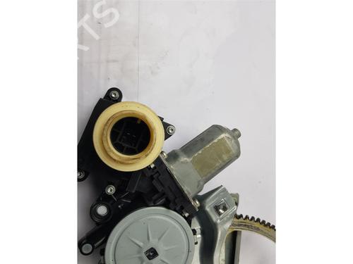 Front right window mechanism TOYOTA AURIS (_E15_) 1.4 D-4D (NDE150_, NDE150R) | BP30184789C23