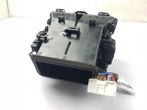 Air vent TESLA MODEL Y (5YJY) | BP32689125I21 - Image 6