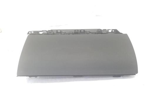 glove-box-tesla-model-y-5yjy-2019-40012377 main image