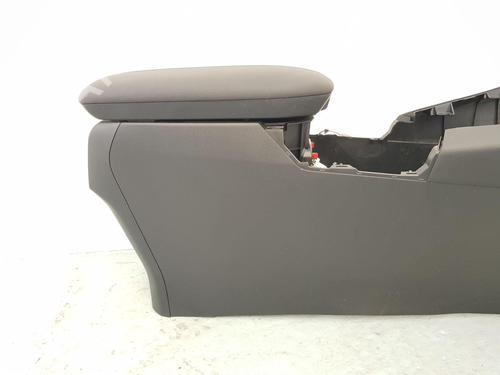 Armrest / Center console TOYOTA RAV 4 V (_A5_, _H5_) 2.5 Hybrid AWD (AXAH54, AXAL54) | BP36459687I20 - Image 2