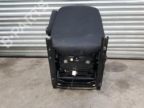 Right front seat NISSAN NV300 Van (X82)  | BP30924001C16 