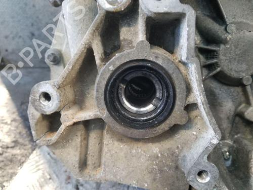 Gearbox NISSAN NOTE (E12) 1.2 DIG-S | BP31842016M3