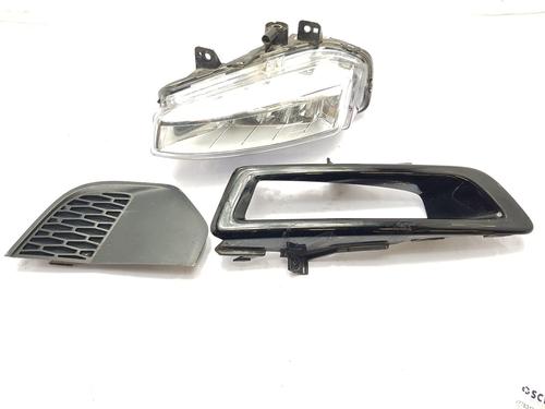 Used Left front fog light LAND ROVER DISCOVERY SPORT (L550) 2.0 D 4x4 (180 hp) 30090862