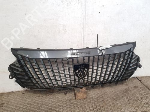 Grille PEUGEOT 2008 II (UD_, US_, UY_, UJ_, UR_, UC_) 1.2 PureTech 130 (USHNS, URHNS) | BP29755886C40 