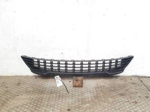 Used Grille VAUXHALL ZAFIRA Mk III (P12) 1.8 (75) (140 hp) 29292739