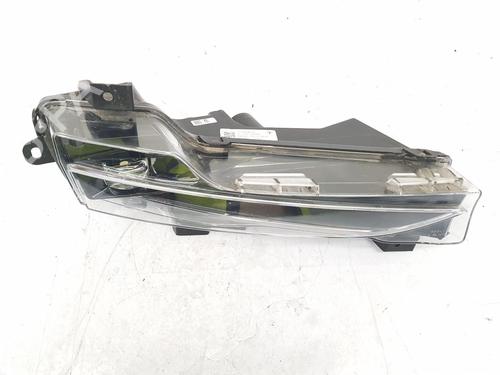 Used Right front fog light Right front fog light TESLA MODEL 3 (5YJ3) EV AWD (351 hp) 33295993 33295993