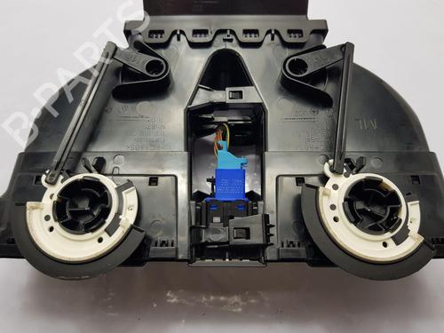 Air vent VW SCIROCCO III (137, 138) 2.0 TDI | BP29871057I21