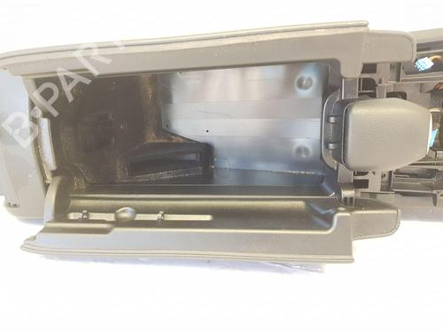 Armrest / Center console MERCEDES-BENZ E-CLASS (W212) E 220 BlueTEC (212.001) | BP28329804I20