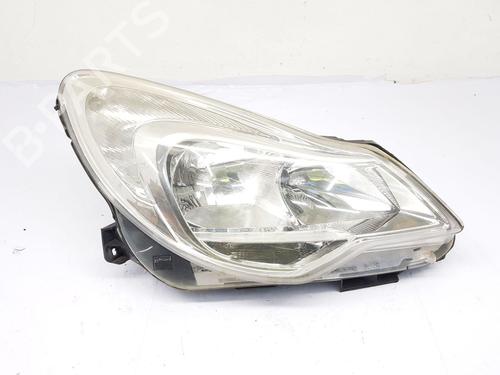 Used Right headlight Right headlight VAUXHALL CORSA Mk III (D) (S07) 1.2 i 16V (L08) (86 hp) 33056737 33056737