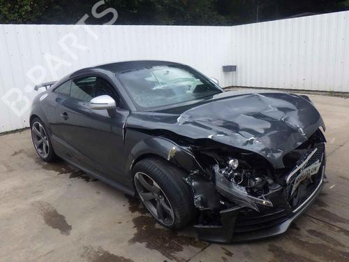 Brugte AUDI TT Roadster (8J9) 2.5 RS quattro (340 hp) 4426596