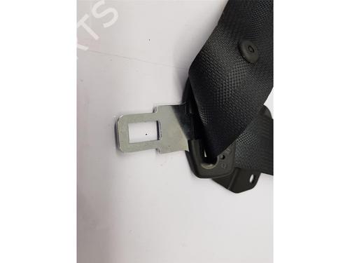 Cintura di sicurezza posteriore centrale NISSAN JUKE (F15) 1.6 | BP30554401I27 