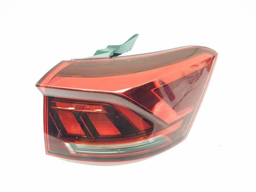 Feu arrière droit VW T-ROC (A11, D11) [2017-2026]  31864304