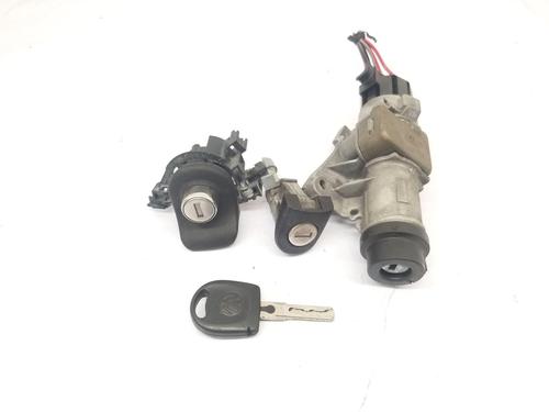 Used Ignition barrel Ignition barrel VW FOX Hatchback (5Z1, 5Z3, 5Z4) 1.2 (55 hp) 40020262 40020262