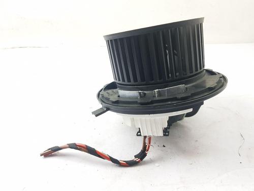 Heater blower motor BMW X4 (F26) xDrive 20 d | BP31301141M62