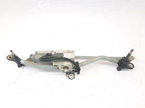 Used Front wiper motor AUDI A4 B8 (8K2) 2.0 TDI (136 hp) 31819796