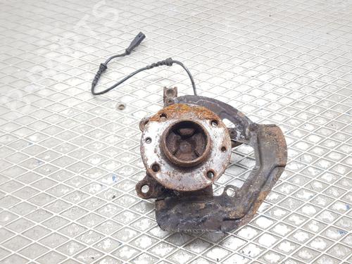 Used Right front steering knuckle SMART FORFOUR Hatchback (453) 1.0 (453.042, 453.043) (71 hp) 22592829
