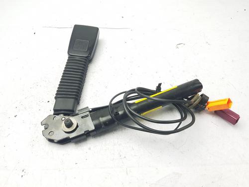 Used Front right belt tensioner Front right belt tensioner FORD FOCUS II (DA_, HCP, DP) 1.6 (100 hp) 33889693 33889693