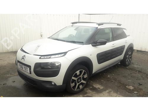Rear right wheel arch trim CITROËN C4 CACTUS 1.2 VTi 82 | BP22208562C137 