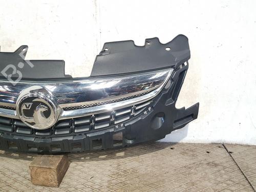 Grill VAUXHALL CORSA Mk III (D) (S07) 1.2 i 16V (L08) | BP29575789C40 