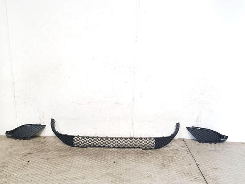 Used Grille MERCEDES-BENZ A-CLASS (W176) A 180 (176.042) (122 hp) 27392266