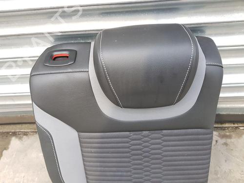 Right front seat FORD FOCUS III 2.0 ST | BP22663044C16 