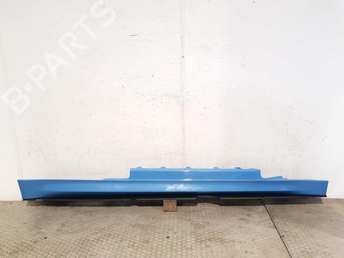 Used Right sideskirt Right sideskirt 36812863 36812863