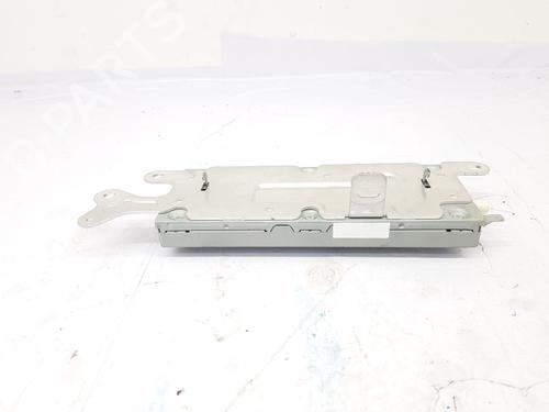electronic-module-tesla-model-3-5yj3-2017-35716572 main image