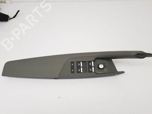 Interrupteur de vitre avant droite AUDI A6 C8 Avant (4A5) S6 TDI Mild Hybrid quattro (344 hp) 32127688