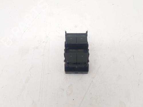 hjre-fortil-elrude-kontakt-tesla-model-3-5yj3-2017-33275814 main image