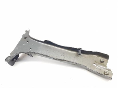 Støtte AUDI A3 Sportback (8YA, 8YF) 30 TDI | BP31301111C155