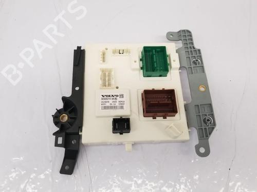 Used Electronic module Electronic module VOLVO V90 II Cross Country (236) B5 Mild Hybrid AWD (250 hp) 40504270 40504270
