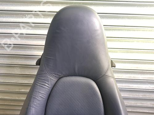 Right front seat PORSCHE BOXSTER (986) 2.7 | BP29900676C16