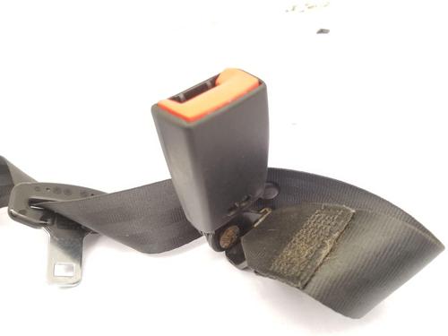 Rear center seatbelt FORD FIESTA VI (CB1, CCN) 1.4 | BP27975024I27 