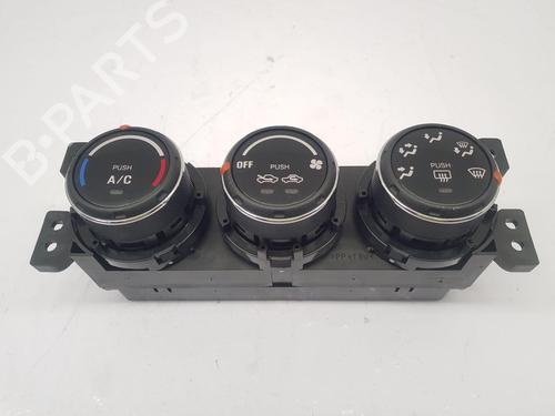 Used Climate control Climate control SUZUKI LIANA (ER, RH_) 1.6 i (RH416) (106 hp) 33295828 33295828