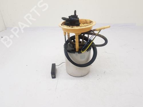 Used Fuel pump Fuel pump SKODA SUPERB II (3T4) 1.6 TDI (105 hp) 33443029 33443029