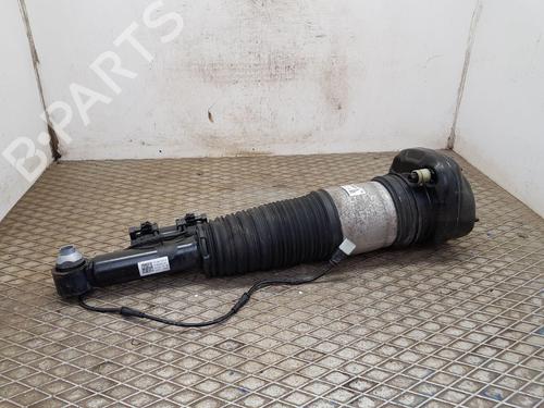 Used Right rear shock absorber Right rear shock absorber BMW 7 (G11, G12) 730 d, Ld xDrive (265 hp) 36698694 36698694
