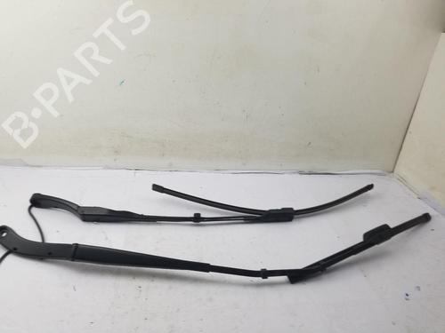 Brazo limpia delantero Brazo limpia delantero 38924038 38924038