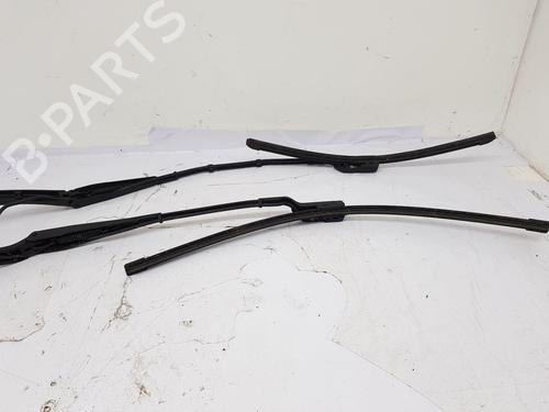 braccio-tergicristallo-anteriore-tesla-model-3-5yj3-2017-34708559 main image