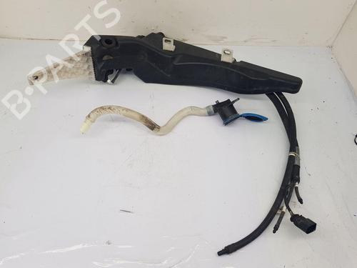 Used Windscreen washer tank Windscreen washer tank AUDI A3 Sportback (8VA, 8VF) RS3 quattro (367 hp) 34708689 34708689