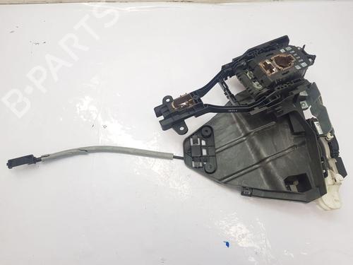 Used Front left lock VOLVO V40 Hatchback (525) D2 (114 hp) 22667642