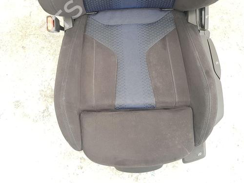 Right front seat BMW 1 (F40) M 135 i xDrive | BP37585008C16  - Image 77