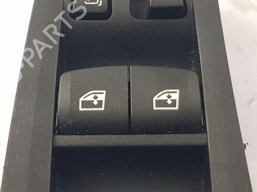 Right front window switch BMW 1 (F40) M 135 i xDrive | BP38326031I26 - Image 4